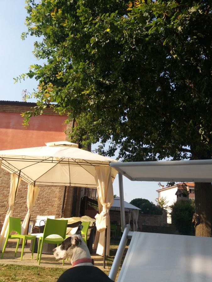 R&B Un Mondo A Colori Ferrara Eksteriør billede